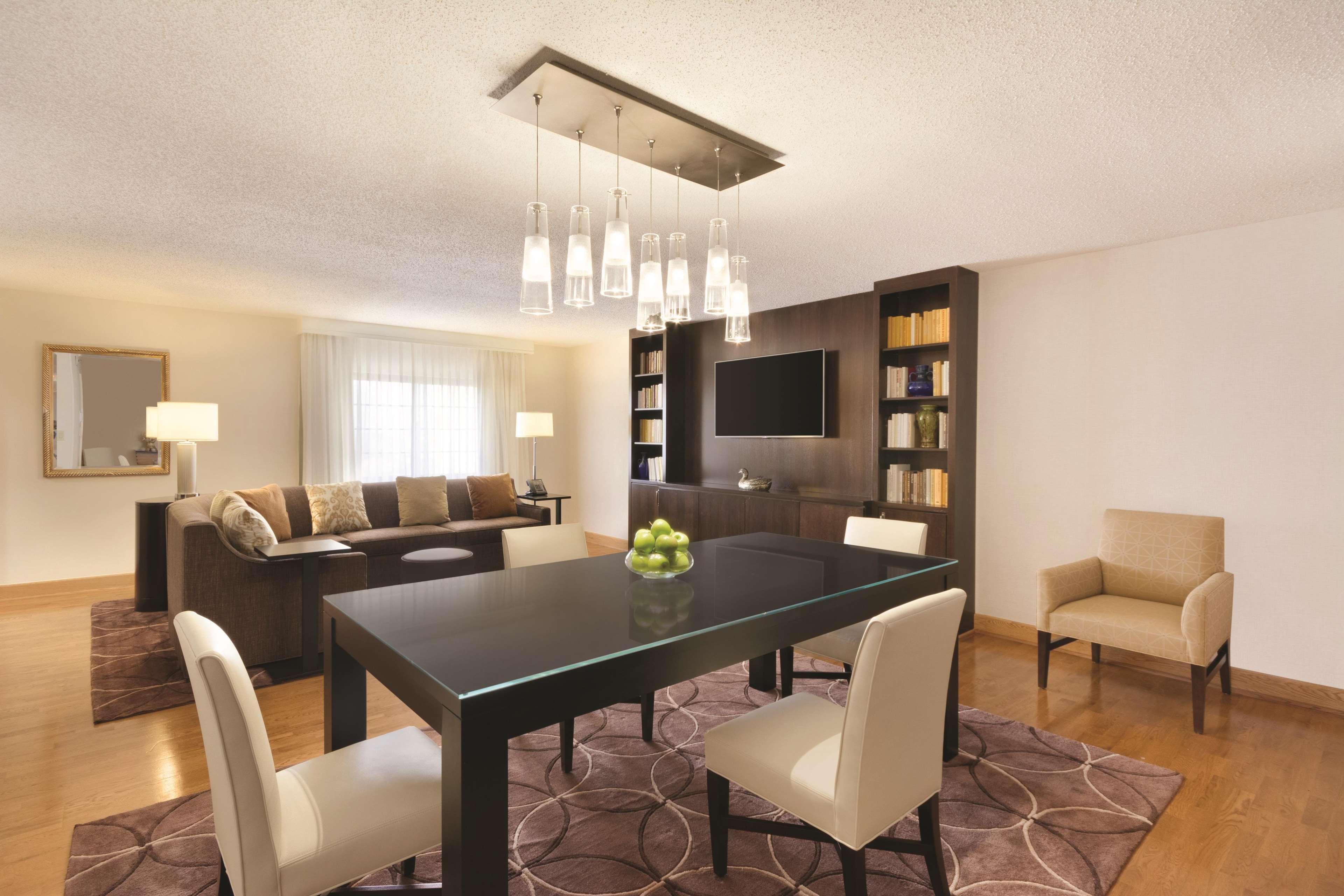 Embassy Suites Greenville Golf Resort&Conference Center Extérieur photo