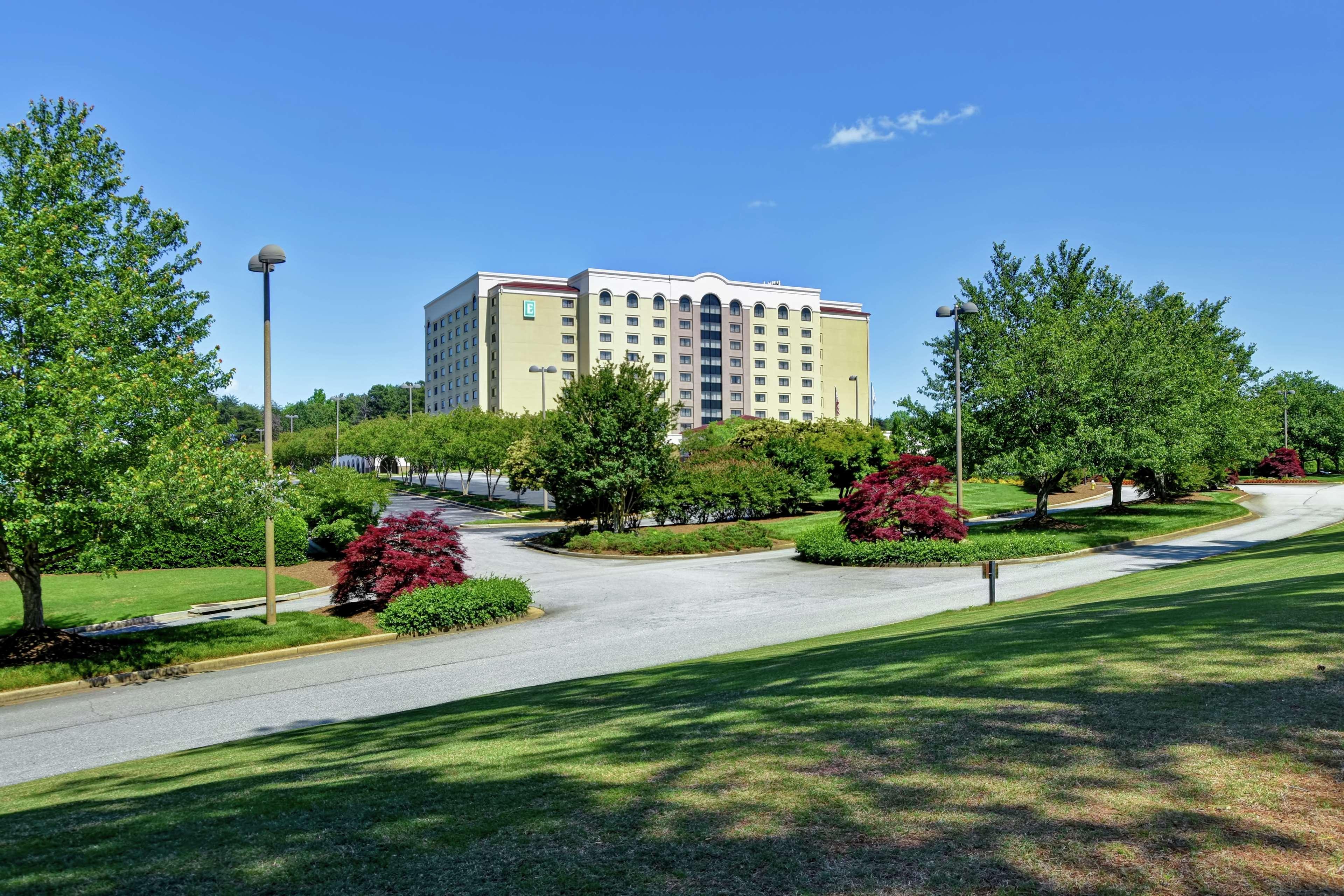 Embassy Suites Greenville Golf Resort&Conference Center Extérieur photo