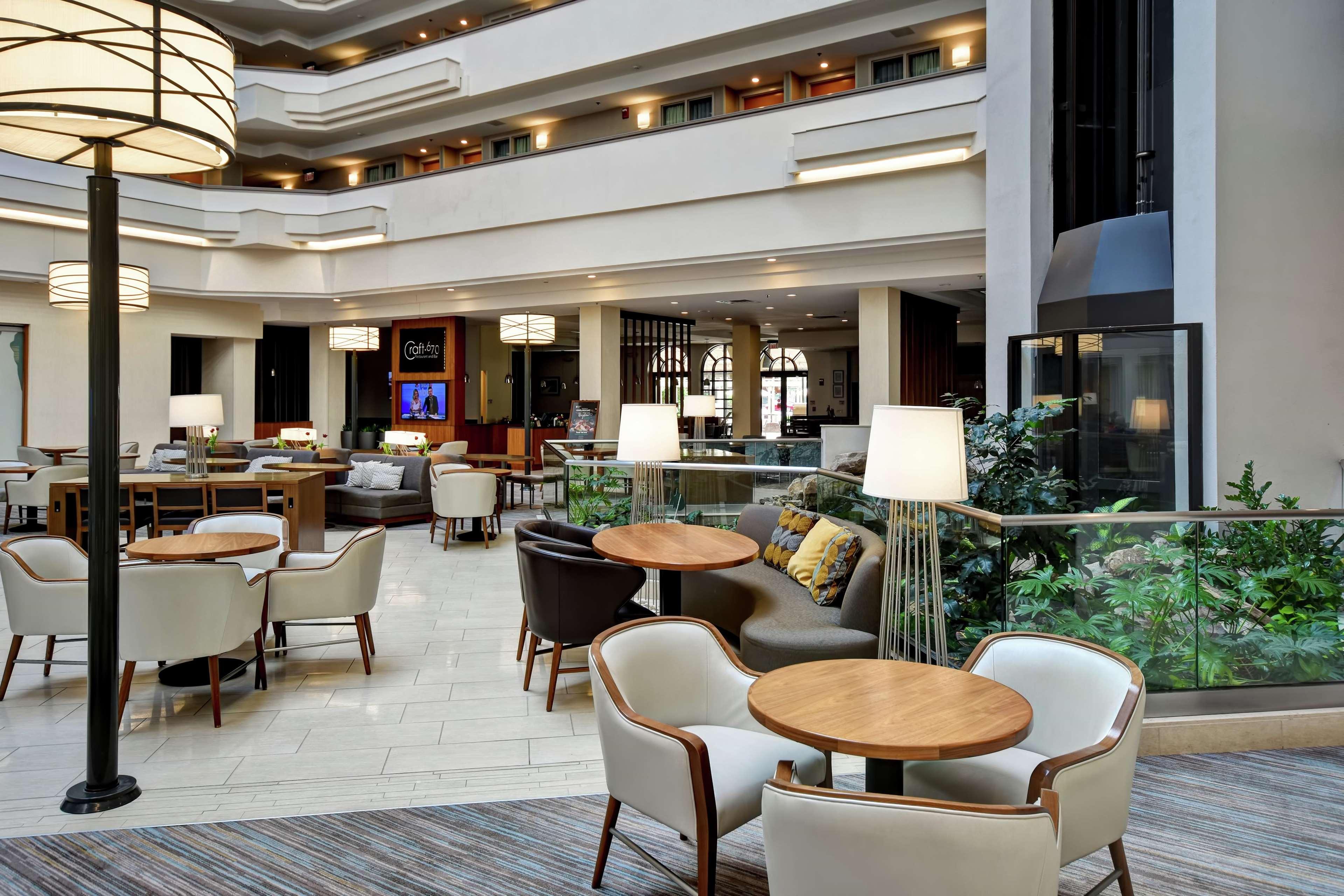 Embassy Suites Greenville Golf Resort&Conference Center Extérieur photo