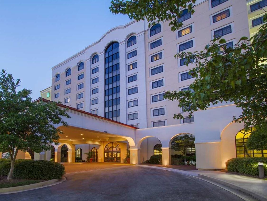 Embassy Suites Greenville Golf Resort&Conference Center Extérieur photo