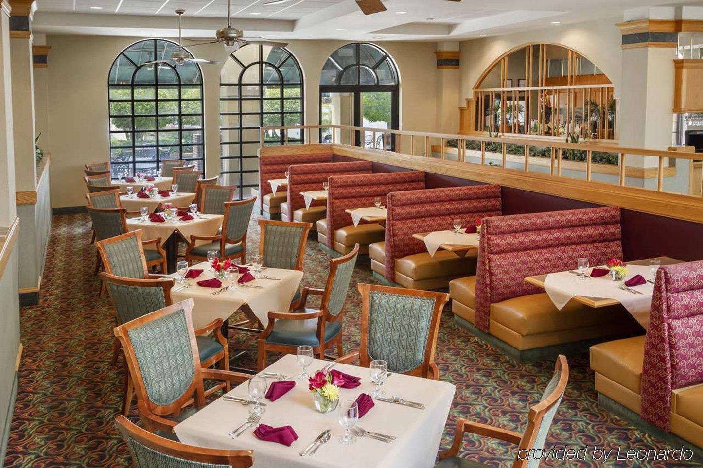Embassy Suites Greenville Golf Resort&Conference Center Restaurant photo