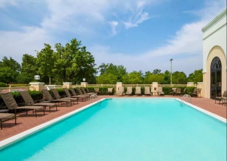Embassy Suites Greenville Golf Resort&Conference Center Extérieur photo