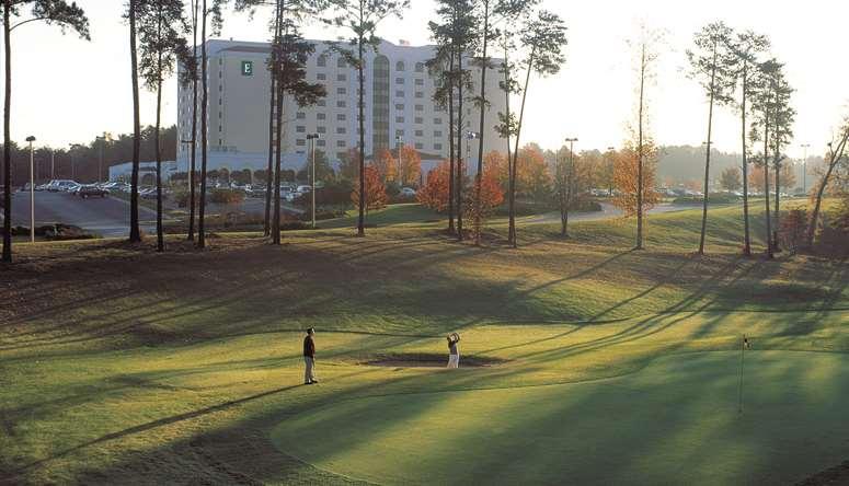 Embassy Suites Greenville Golf Resort&Conference Center Extérieur photo